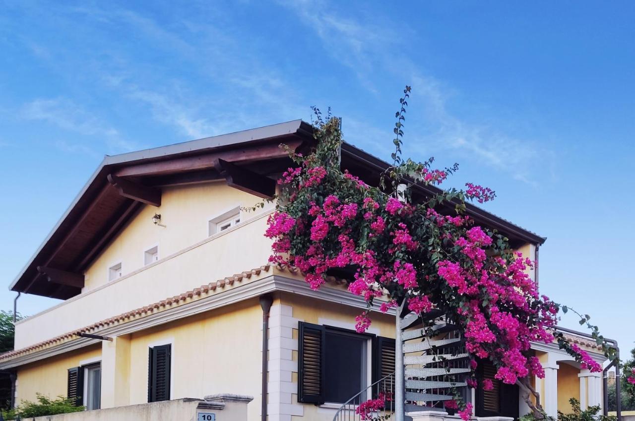 Ferienwohnung Soggiornare A Cagliari Exterior foto